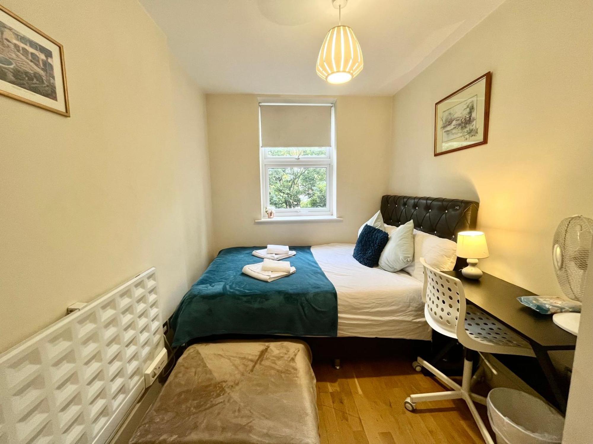 Euston Private Bedrooms 161 Flat3 Homestay London
